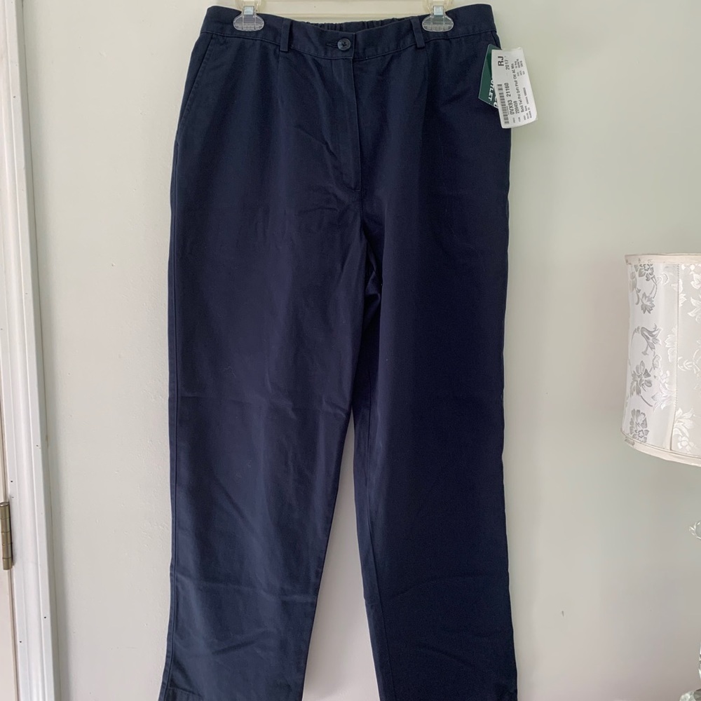 LL Bean 18P Cotton Bayside Twill Pants in Navy NWT